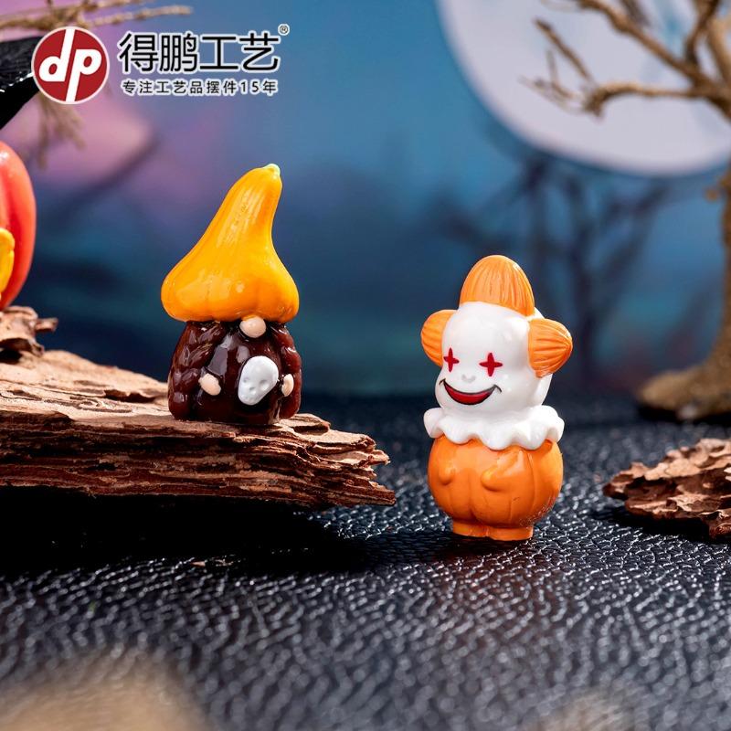 New Horror Characters Dwarf Wizard Skeleton Duck Clown Resin Crafts Tabletop Halloween Ornament