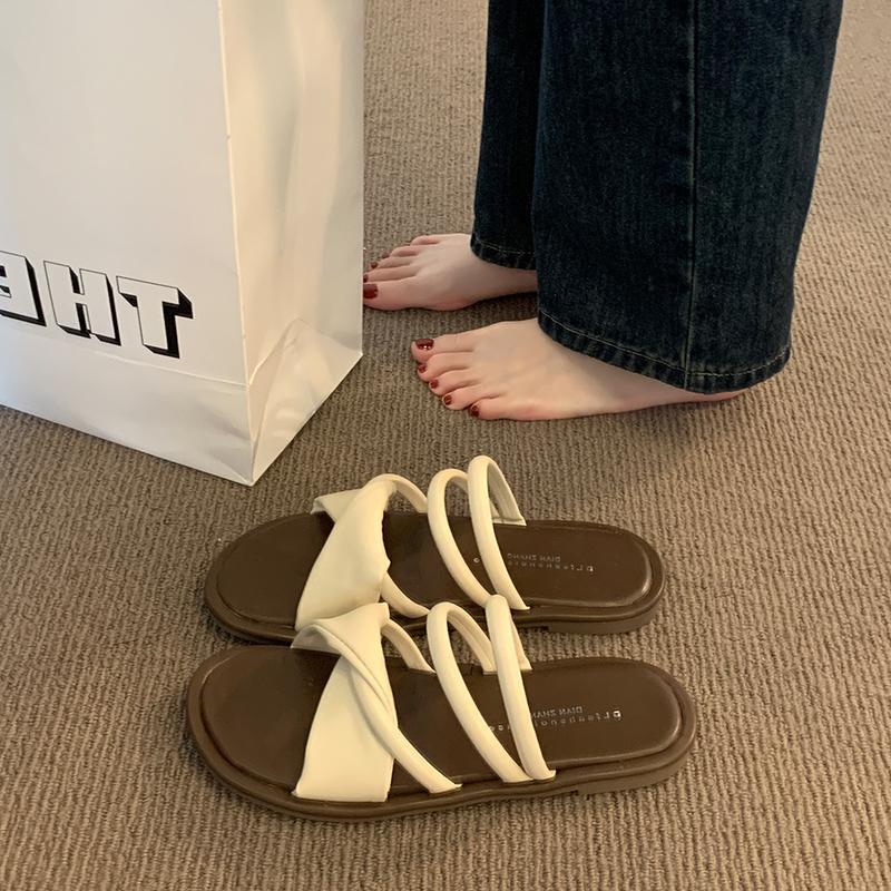 Fashion Flat Rubber Roman Style Open Toe Sandals for Women 2025 Trending Summer Offers Luxury High Quality Original Vintage Woman Shoes