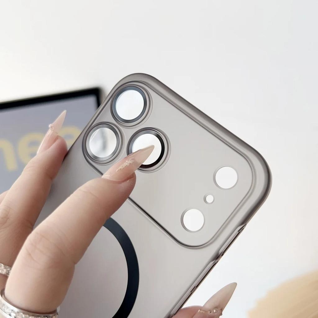 For IPhone 17 Pro Max Slim Frosted Clear PC Shockproof for Magsafe Phone Case for IPhone 17 Air  Wireless Charge Cover