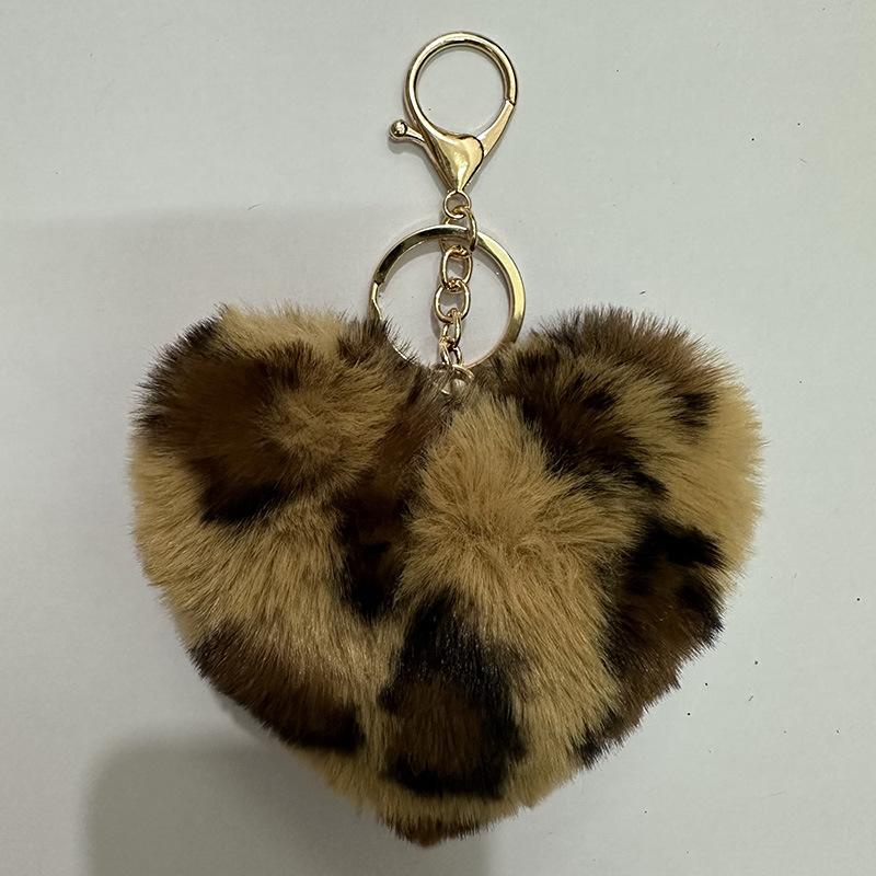 Large Heart Pompom KeyChain for Women Leopard Print Plush Car Keychain Bag Pendant Fashion Jewelry Fluffy Love Pompons Keyring
