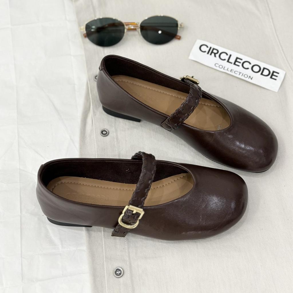 Retro round head flat bottom Mary Jane shoes women's 2025 autumn new versatile one-word strap single shoes with skirt ballet shoes