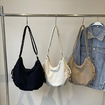 Borsa a tracolla semplice in velluto leggero da donna, borsa tote da tempo libero di grande capacità per uscite, borsa a spalla portatile alla moda per studenti