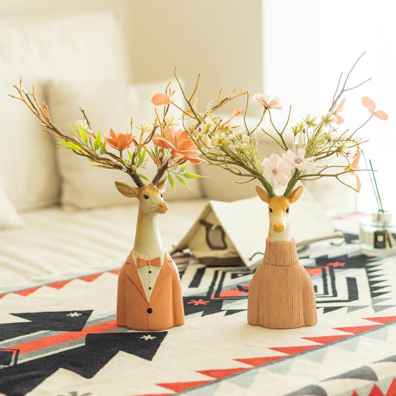 Resin Handicraft Cartoon Deer Flower Vase Floral Arrangement Accessories Artificial Animal Sculpture Home Decoration Accessories