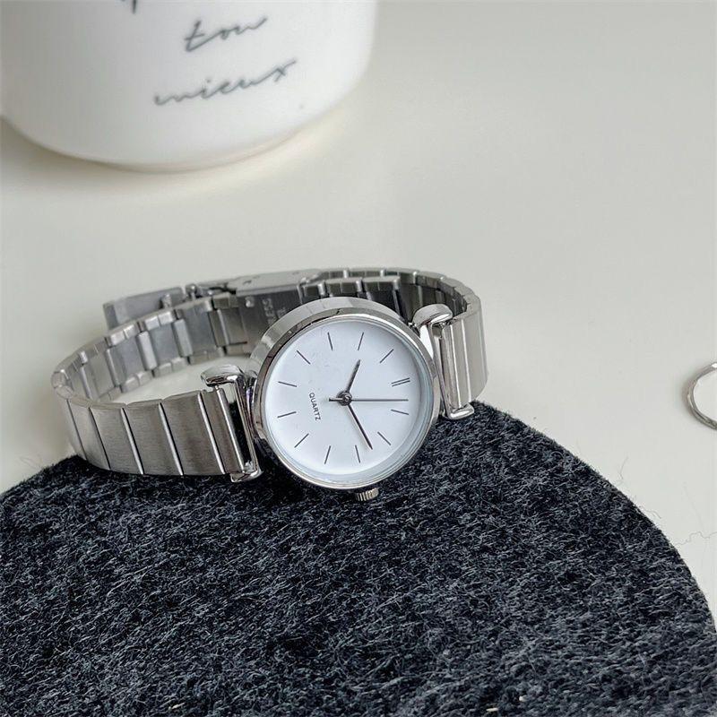 Purple Small Dial Watch Female Niche Design Simple Exquisite Small Light Luxury Workplace Watch