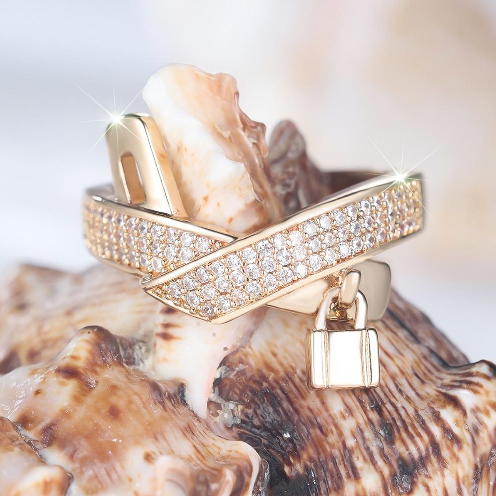 Fashion White Zircon Lock Rings for Women Luxury Gold Color Wedding Ring Engagement Jewelry Gift