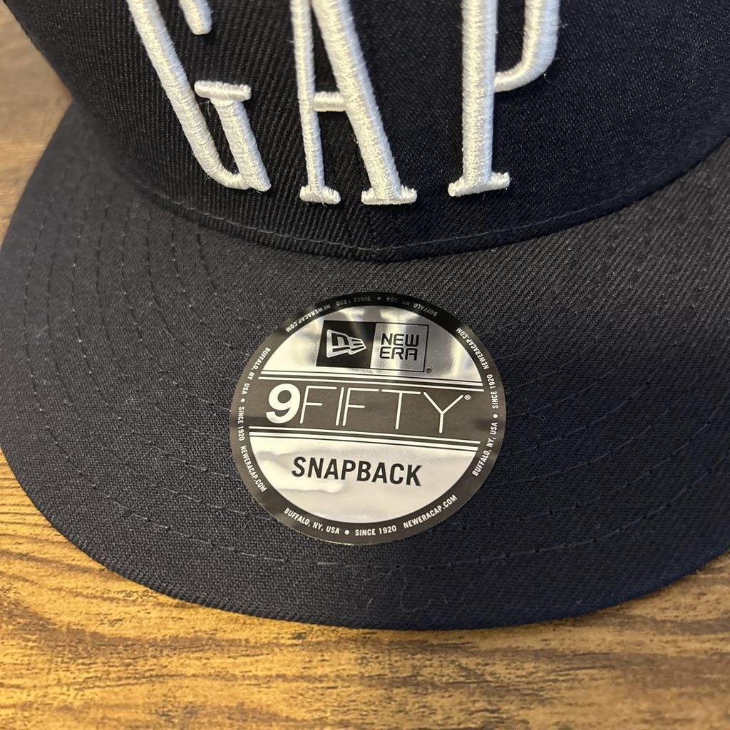 [USED] GAP NEWERA Collaboration Cap GAP New Era Hat