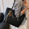Light luxury high-end handbag women's 2025 new women's shoulder bag underarm tote bag women's bag versatile
