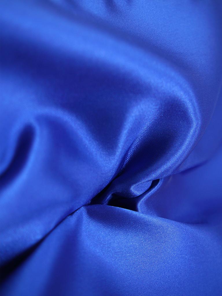 Thick high-quality solid-color heavyweight Mikado fabric suitable for wedding dresses formal gowns and designer clothing fabrics