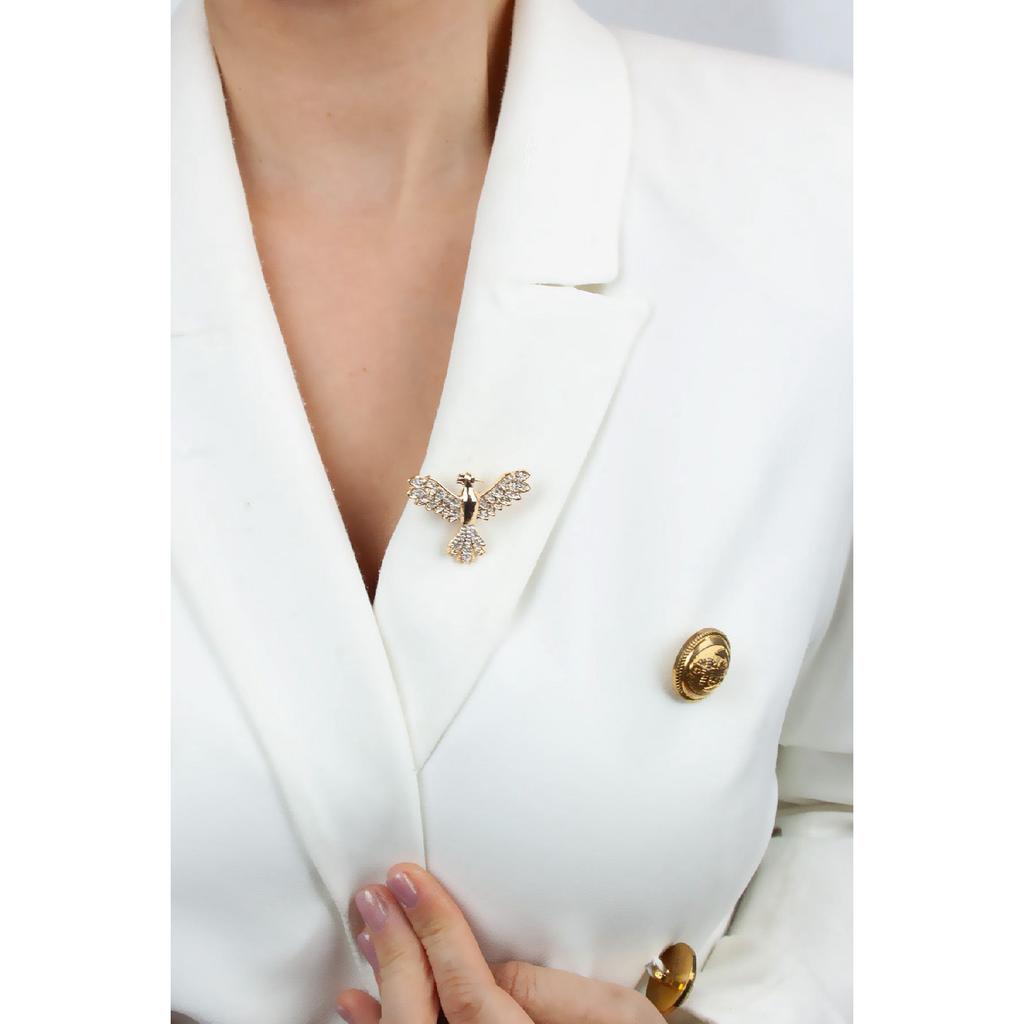 Ankaku Figure Zircon Stone Lapel Pin