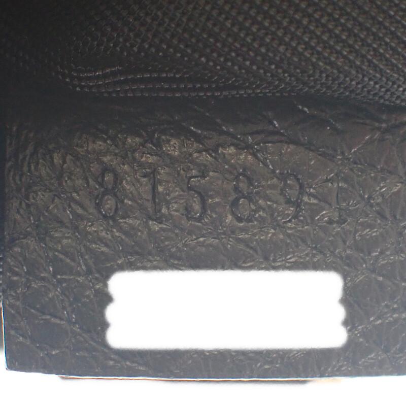 Gucci 815891 AAEEM 1000 Pouch Black Women