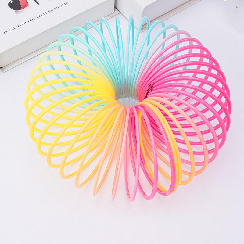 Rainbow Magnic Spring For Children, Plastic Coil, Educational Toys, Playing In House, Indoor And Outdoor, Party Favors Gifts