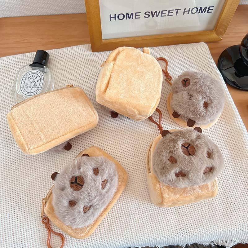 Xiaohongshu Capybara Cartoon Plush Earphone & Coin Purse for Women - Cute Storage Key Case