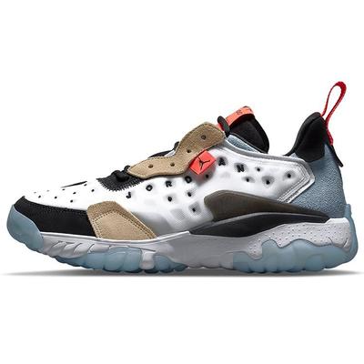 Air Delta 2 Bianco Termico Scarpe da Ginnastica da Uomo Argento Metallizzato Sesamo Lampo Cremisi CV8121-100