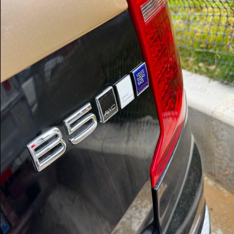 3D Sweden Flag Moose R Design AWD Emblem Metal Car Side Badge Rear Trunk Sticker Volvo V40 V50 S40 S80 XC60 S90 XC90 S60 XC40