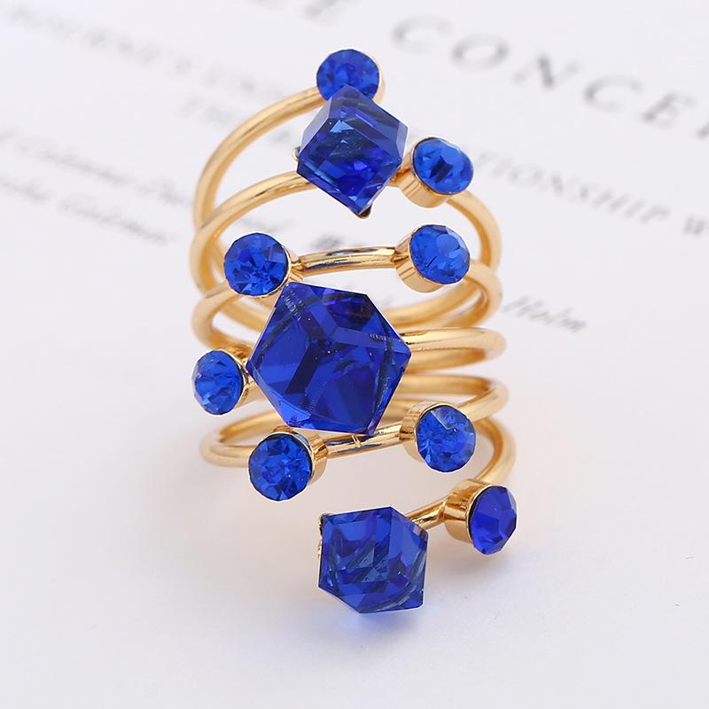Sorgfältig ausgewählte Ringe: Kräftiger Federring Finger Schmuck