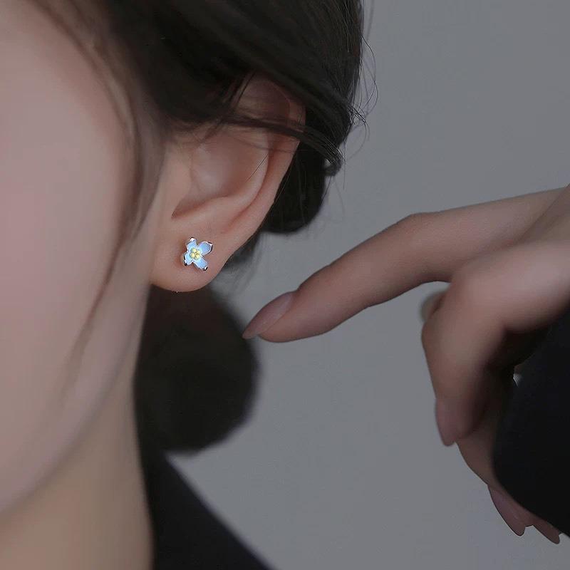 S925 Silver Stud Earrings Women's Ear Hole Earrings Niche Design Earbone Studs High-end Earrings
