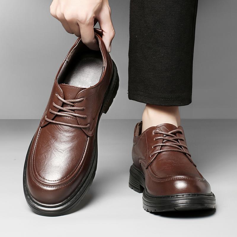Nuove Scarpe da Lavoro Minimaliste alla Moda Vera Pelle Allacciatura Formale Casual Scarpe da Business Stile Britannico Fatte a Mano Tempo Libero Scarpe da Uomo