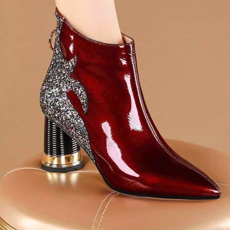 2026 Luxury Women s Red Short Boots Fashion Patent Leather Platform Boots Trend High Heels Party Wedding Shoes for Women Botas 34 красный 3790₽