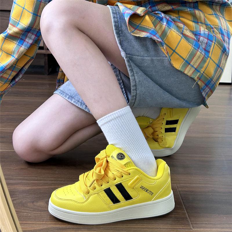 Hong Kong Style Increases Thick-soled Little White Shoes Women's Board Shoes Ins Tide 2025 Autumn New Breathable Versatile Casual Bread Shoes