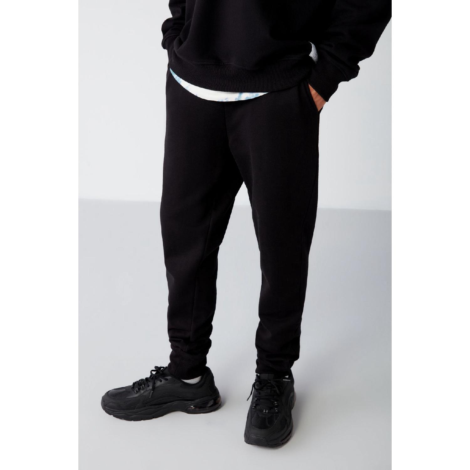 

Jeremiah Men s Regular Black Sweatpants With Flexible Fabric Waistband And Elastic Pocket 36 сірий колір