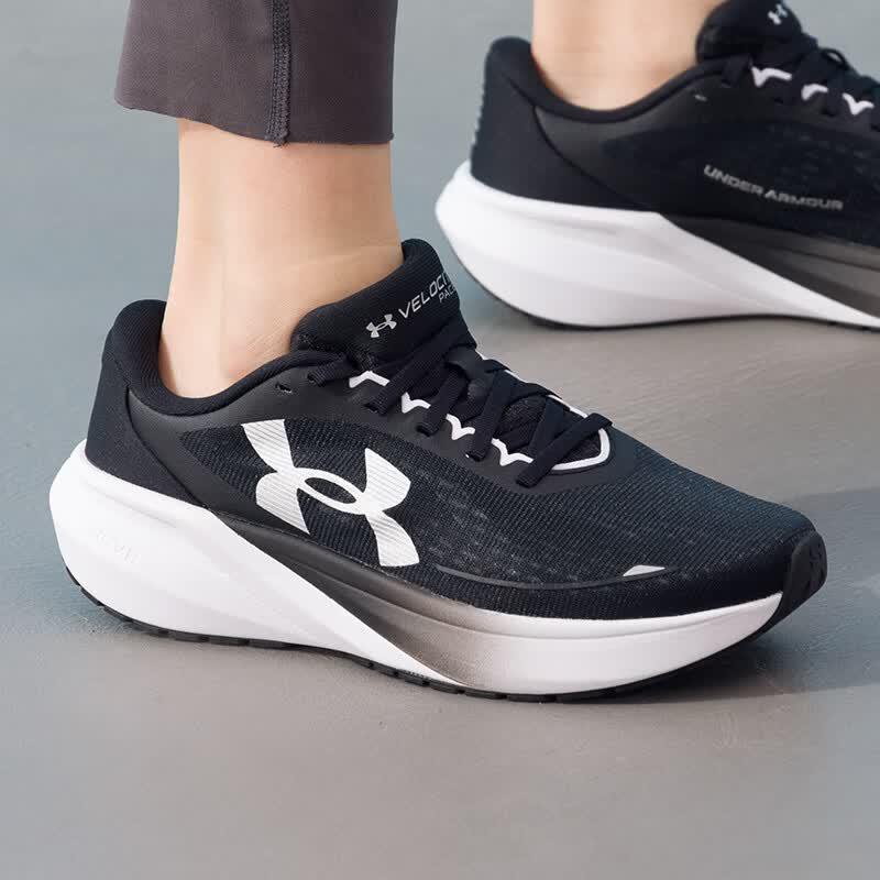 Under Armour Women's VELOCITI Running Shoes