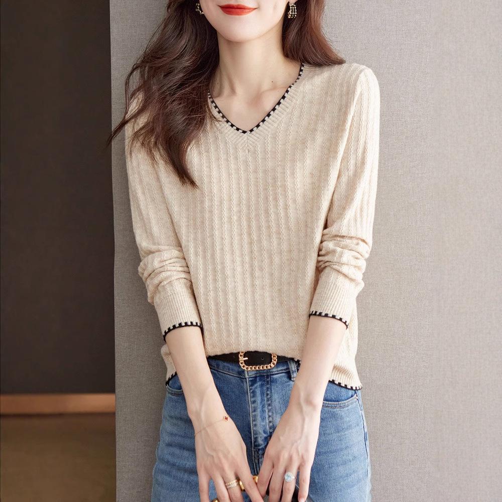 Tricou cu mânecă lungă de toamnă Bluză de bază pentru femei Stil străin actualizat Reduce vârsta Croială relaxată Top Pulover tricotat cu decolteu în V