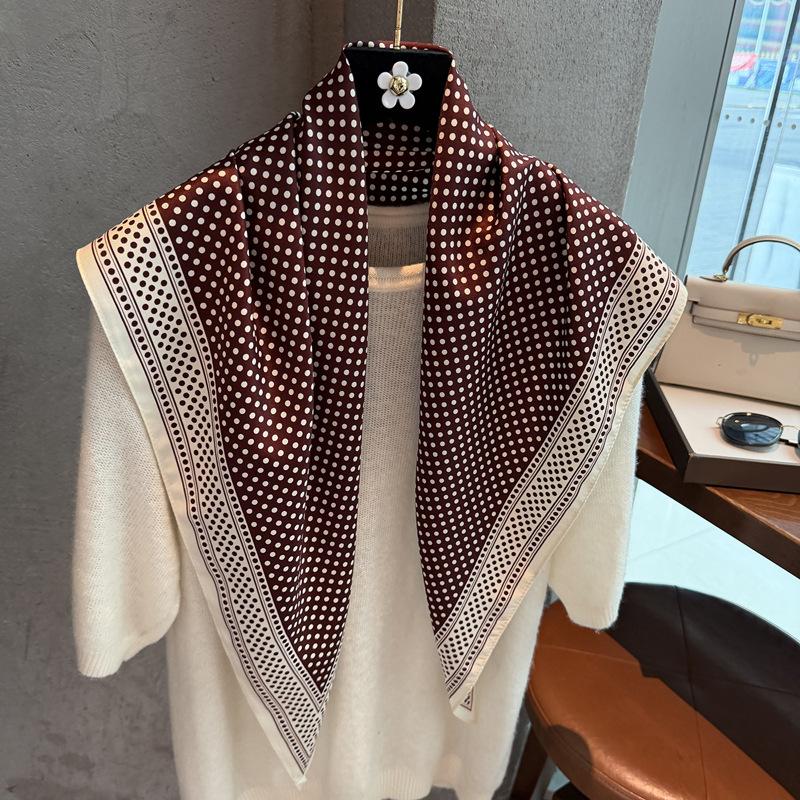 Scarf Simple And Versatile Multi-Functional Shawl Solid Color Minimalist Diamond Scarf Simulation Silk Twill Cool Triangular Silk Scarf