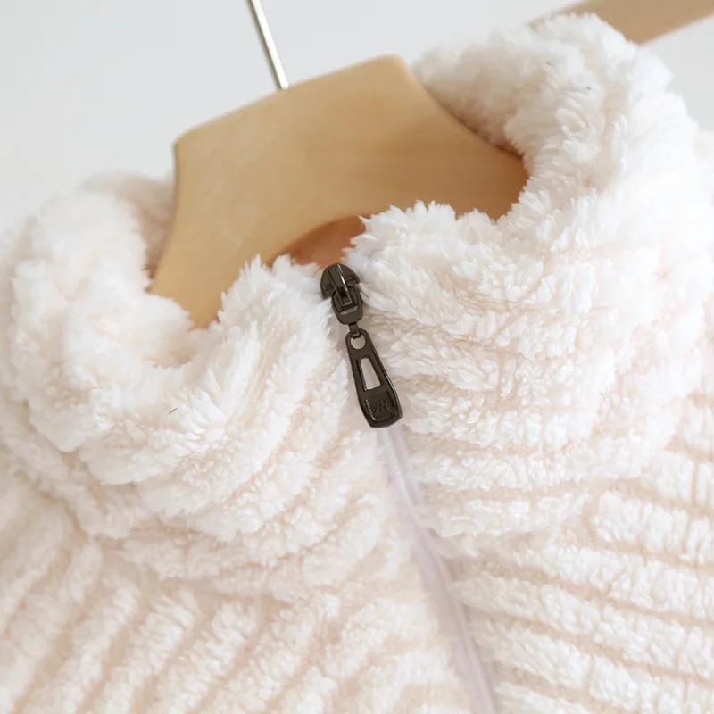 New Autumn/Winter Couple Sleepwear Set with Fleece and Thickened Zipper Long Sleeve Pants for Soft and Comfortable Home Fur