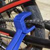 Chain Cleaner Brush Outdoor Scrubber Tool Plastic Brush for Motorcycle Bicycle Mountain Cycling Gear
