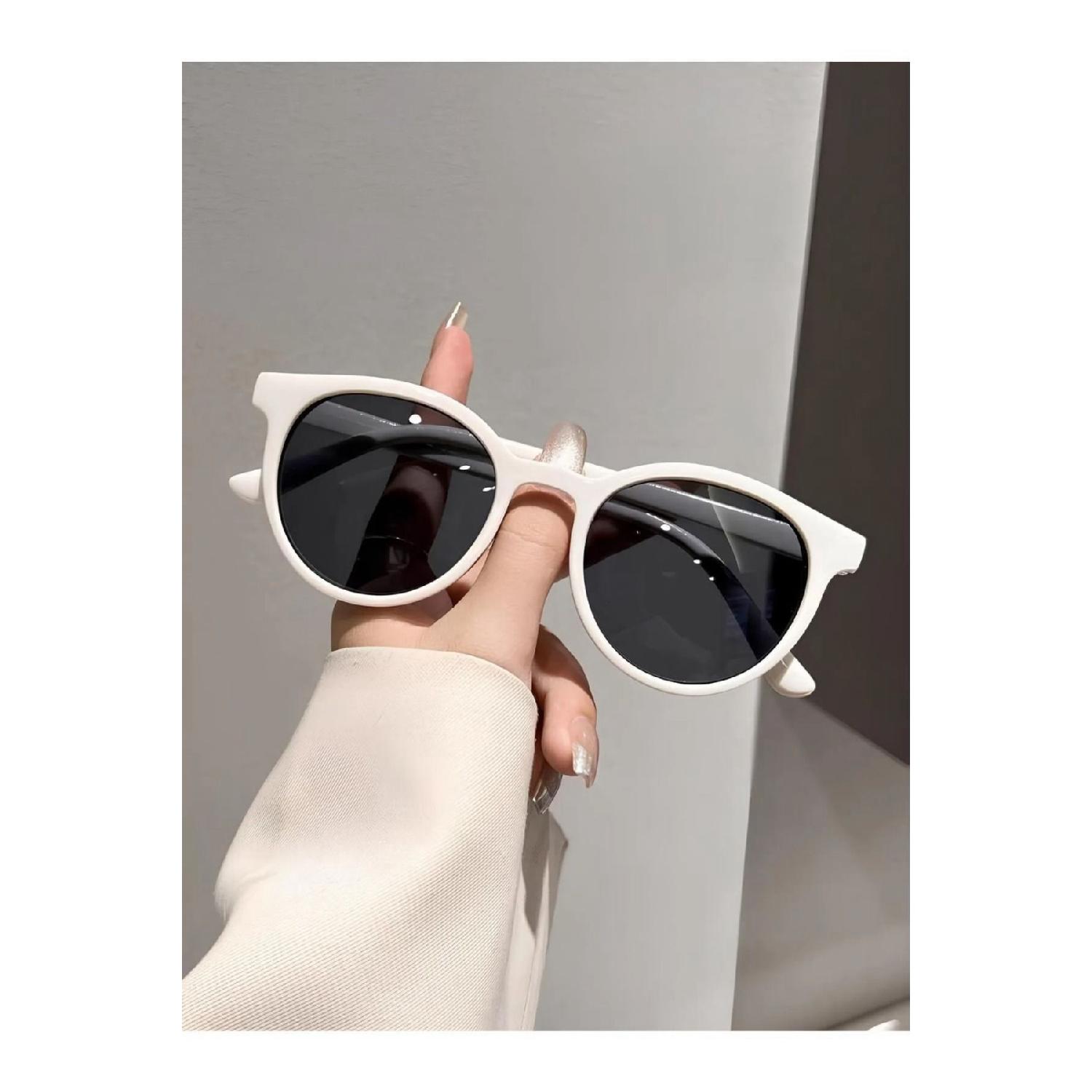 

Unisex Vintage Sunglasses White бежевий