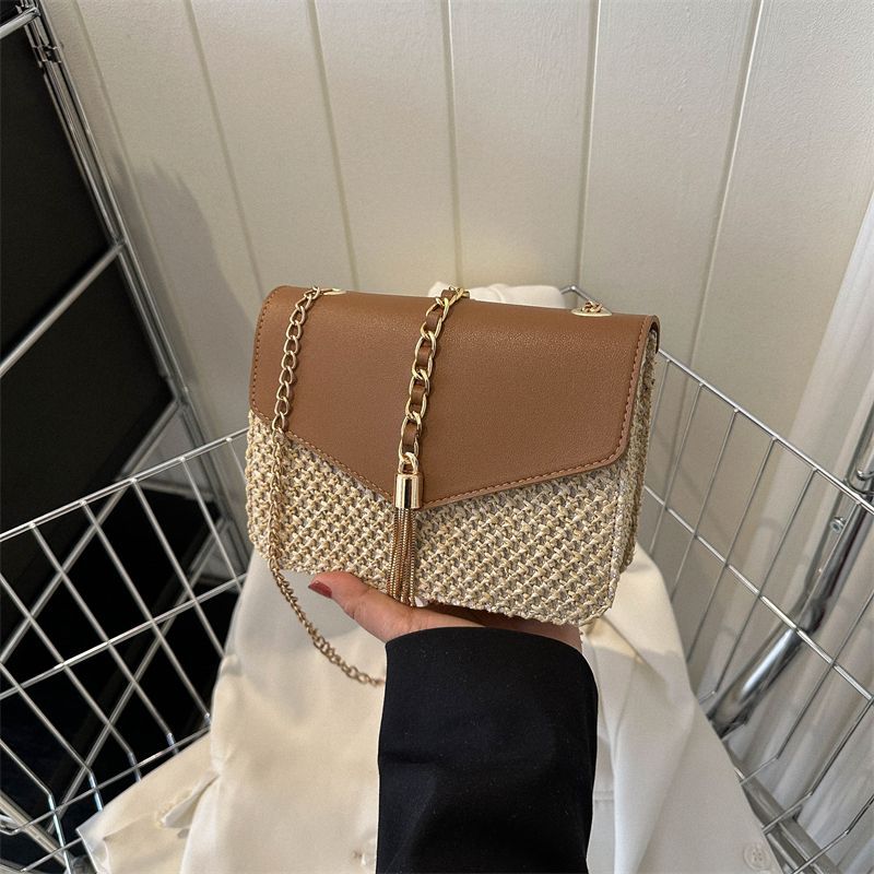 Summer Straw Woven Bag Women's Small Bag 2025 New Fashion Shoulder Woven Chain Foreign Style Messenger Versatile Small Square Bag