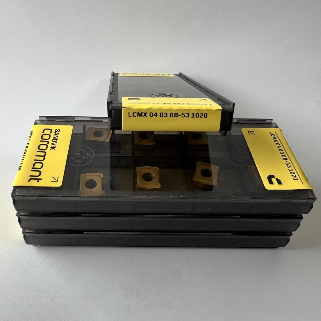 SANDVIK / LCMX040308-53 1020 / Original Swedish hard alloy blade 10 Pcs