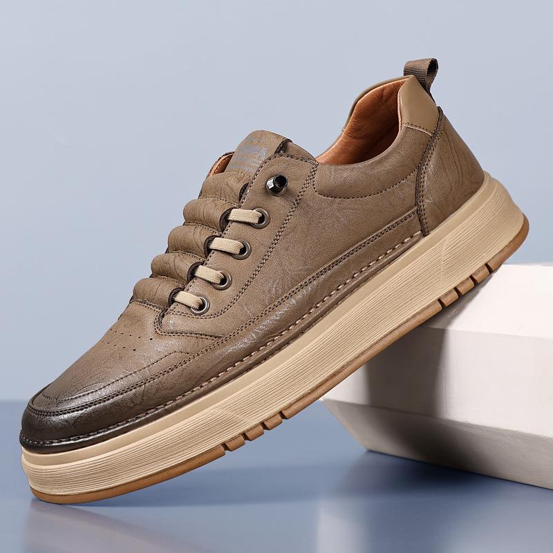 2024 Autumn Men's Soft Leather Casual Shoes: Trendy, Versatile, and Comfortable