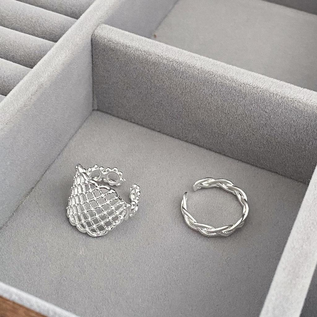 Hollow Geometric Grid Ring: Adjustable, Stylish & Versatile Open Ring for Women