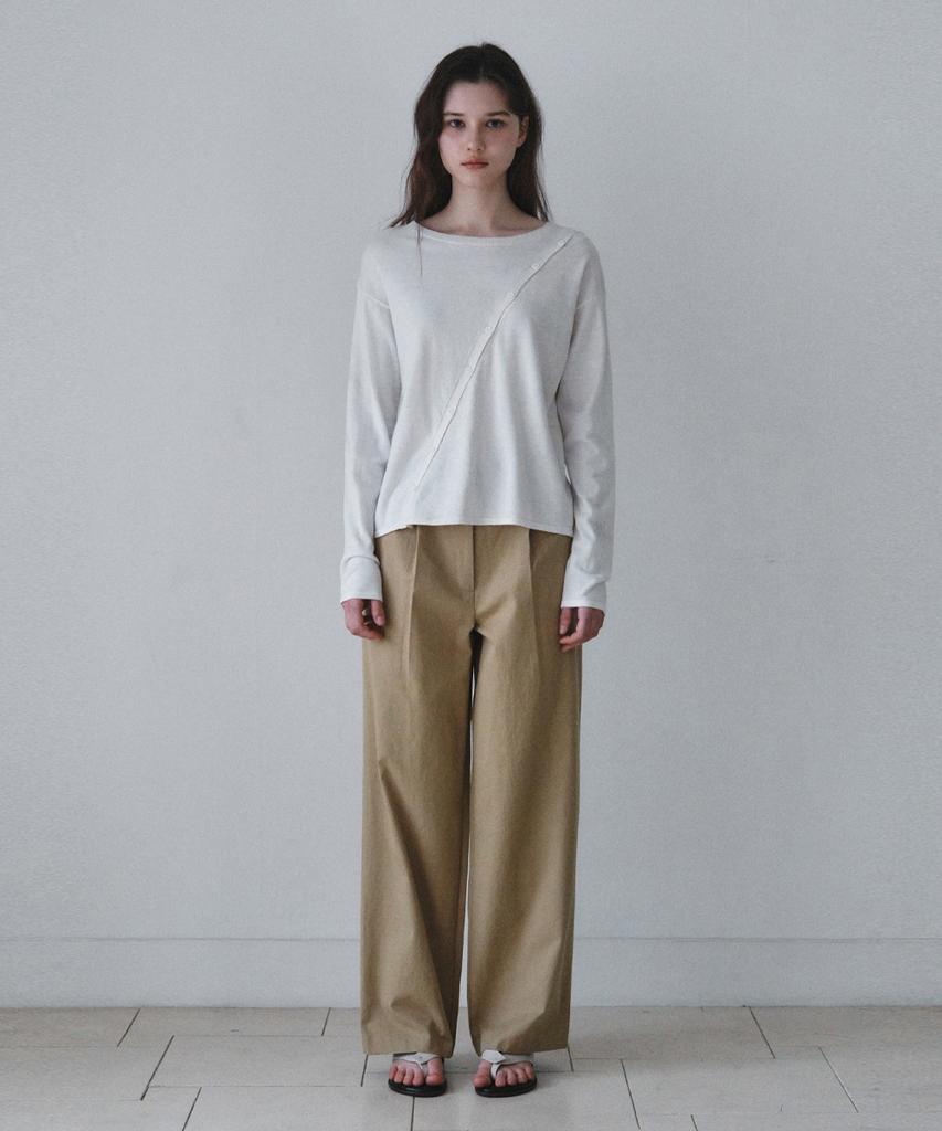Wednesday Oasis For Woman Diagonal Button Round Knit_Ivory(Wc26Kn07)