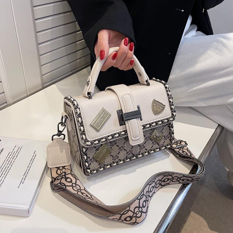 Simple Student Commuter Tote Small Square Bag Retro Color Collision Girl Shoulder Bag Fashion Splicing Girl Crossbody Bag Car