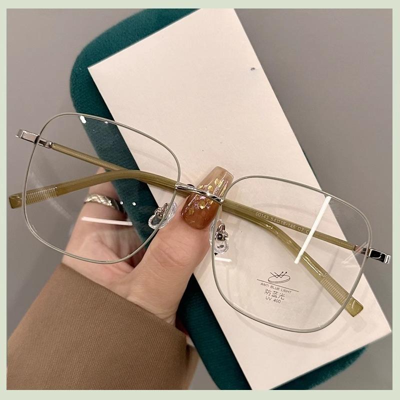 Small Frame Fashionable Square Glasses Flat Lens Personalized Anti Blue Light Glasses Temperament Women's Glasses