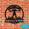 Benutzerdefiniertes Bigfoot UFO Camping Metallschild Handgemachte Eisen Wandkunst Heimbar Café Dekoration