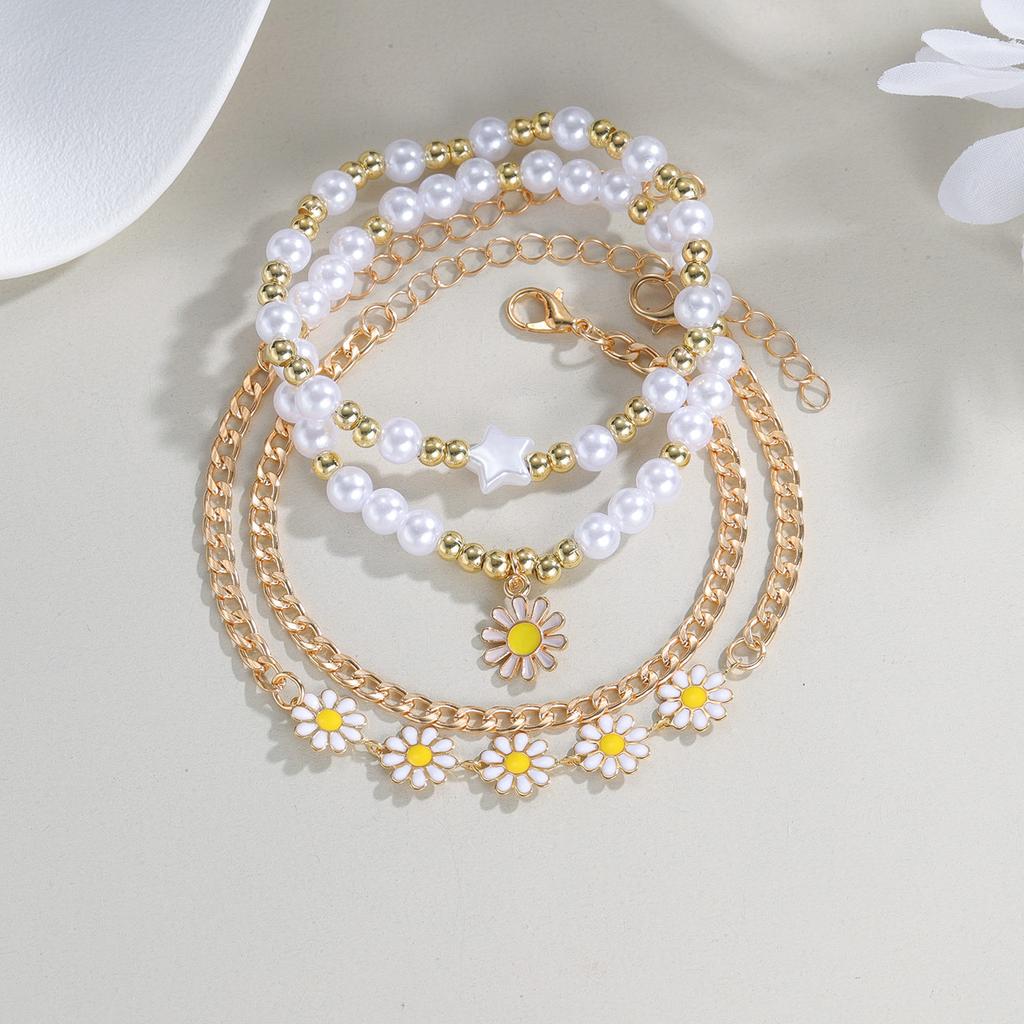 4pc Bohemian Daisy Flower Pendant Beaded Star Heart Bracelet Set for Women Daisy Imitation Pearl Bangles Girls Vintage Jewelry