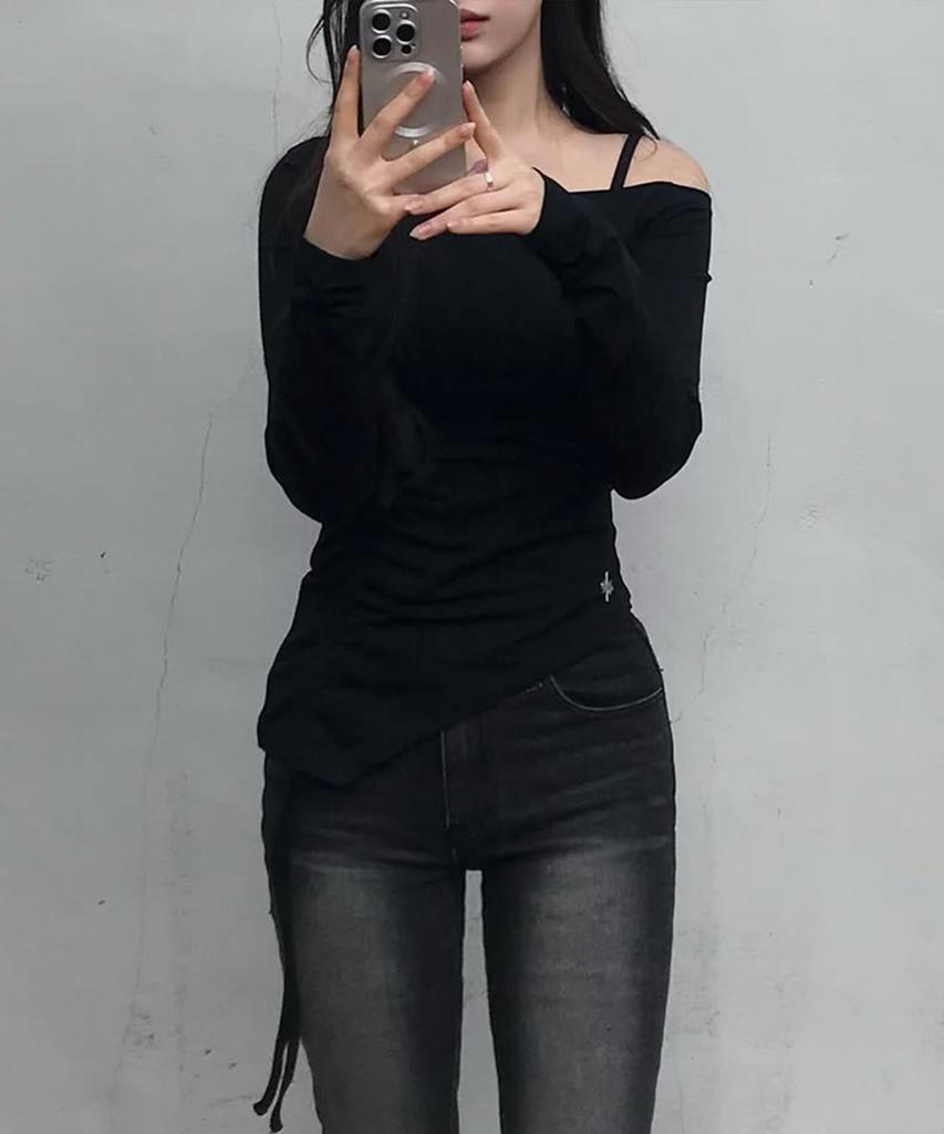 Lougeu Shirred Off-Shoulder Long Sleeve_Black
