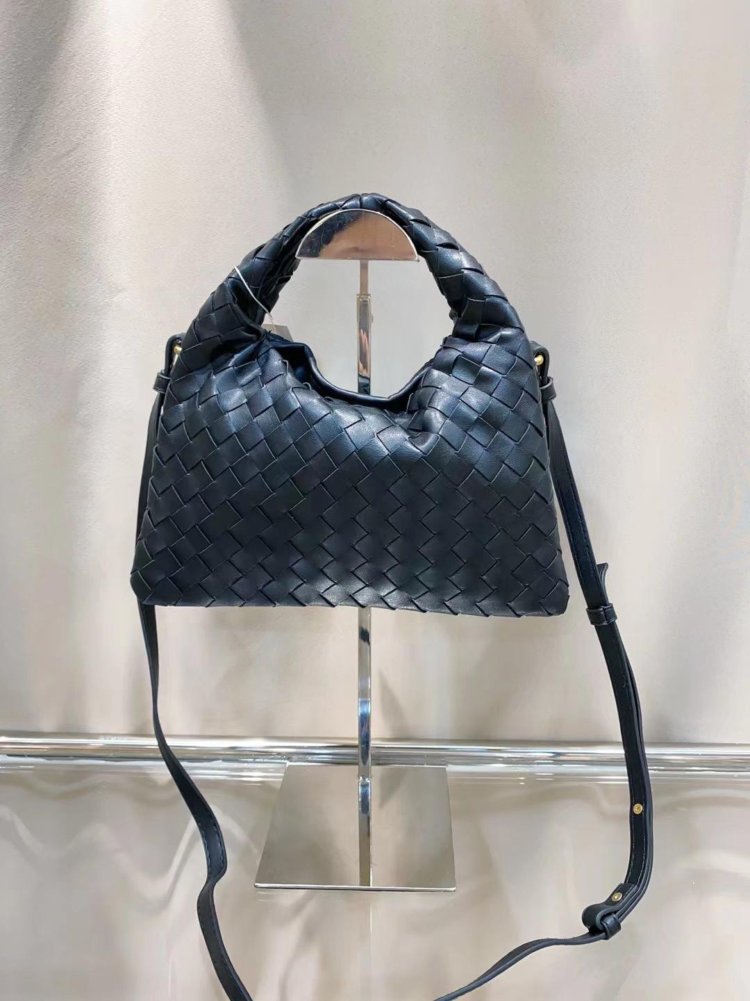 Плетеная сумка через плечо, сумка под мышкой, новая сумка весна-лето, женская сумка, ручная работа, высокотекстурная сумка-пельмень, тренд