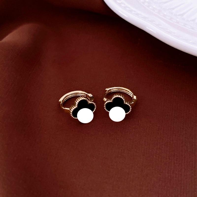 Silver Needle Multi-layer Letter Twill Zircon Pearl Earrings Medieval Vintage Light Luxury Stud Earrings Versatile Earrings