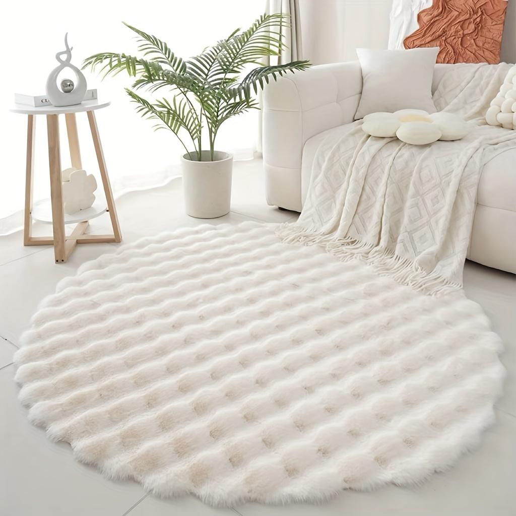 Luxury Cream Faux Fur Rug, 39.37" Round Plush Mat. Cozy & Soft Polyester for Living Room, Bedroom. Machine Washable. Shop Now!