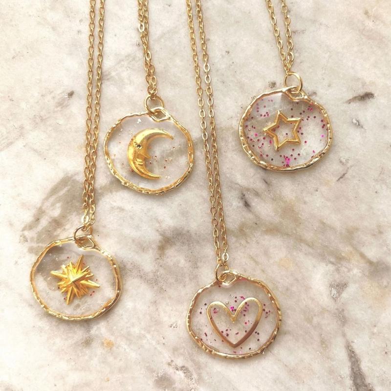 Fashionable Celestials Pendant Clavicle Chain Transparency Sun Moon Star Love Charm Necklace Accessories