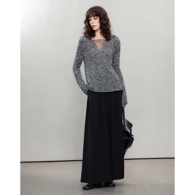 Demana Women's Round Neck Soft Knit Sweater