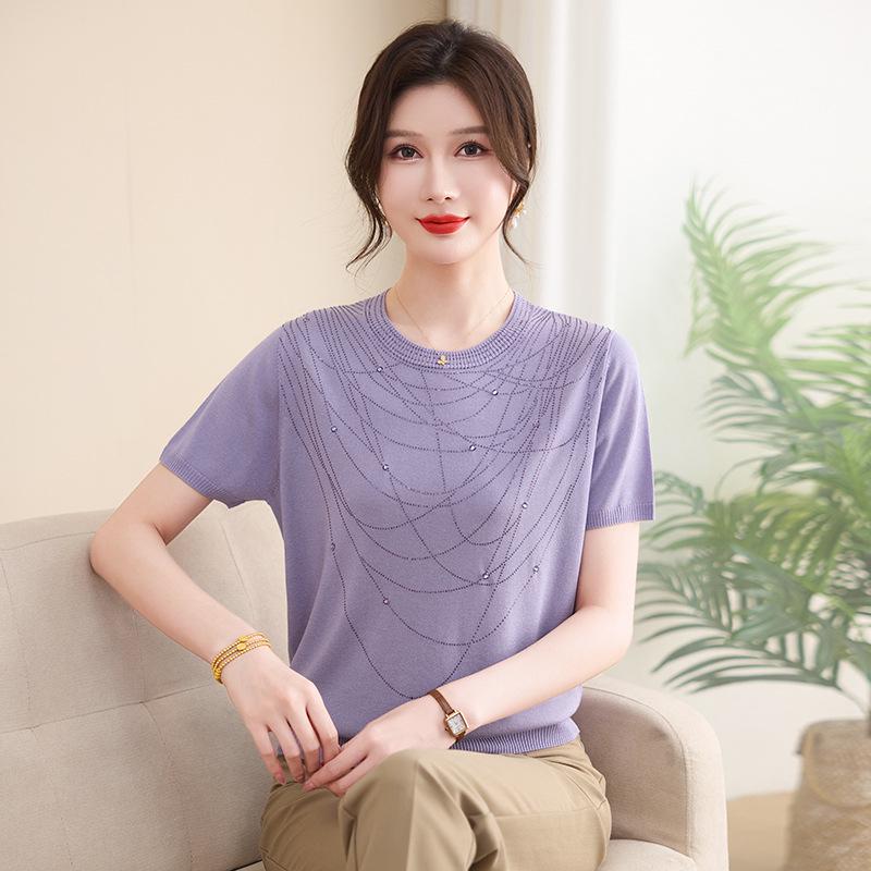 Mom's Stylish Ice Silk Short-Sleeve T-shirt - Elegant Summer Top for Middle-Aged & Elderly Women