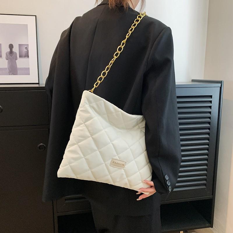 Herbst 2025 Trendige Diamant-Rauten-Stickerei Kette Schultertasche