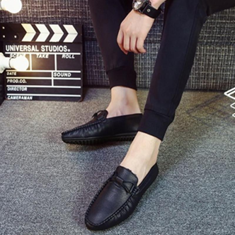 Fashion Men Loafers Leather Slip-On Round Toe Dress Shoes outdoor Spring Autumn Handmade Men's Casual Shoes men Business flats moccasins