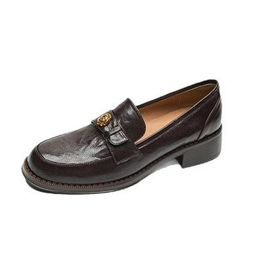 Women's French Retro Leather Camellia Loafers - Round Toe, Chunky Heel, Slip-on