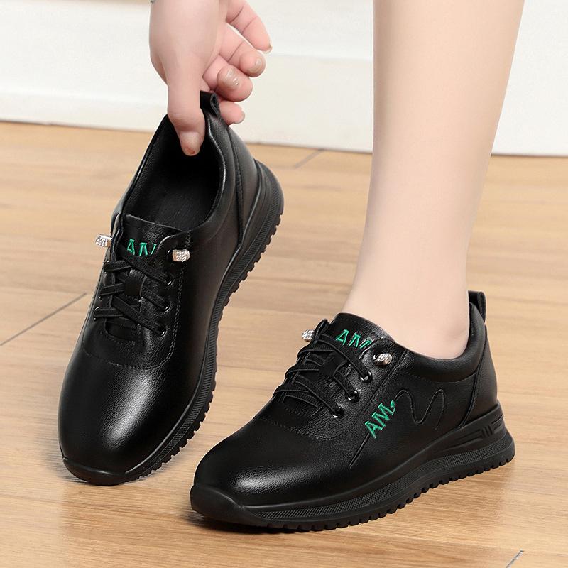 Fashion Mom Shoes Comfortable And Not Tiredsports White Shoes For Women In Spring And Autumn Travel Casual Shoes Soft Sole Shoes Women